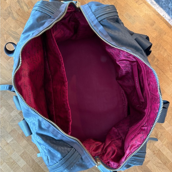 LULULEMON Urban Warrior Duffel Bag - Picture 5 of 8